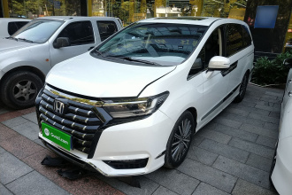 本田 艾力绅 2022款 2.0L e:HEV 豪华先享版