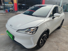 哪吒汽车 哪吒V 2021款 长续航娱乐版升级型