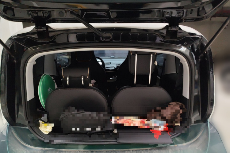 宝骏KiWi EV 2022款 设计师轻享版 三元锂局部细节23