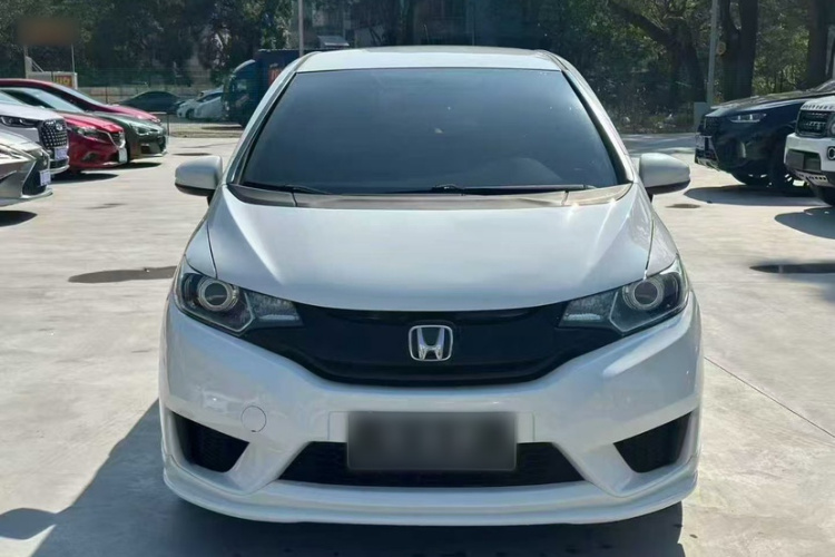 本田 飞度 2016款 1.5L LX CVT舒适型车身外观6004