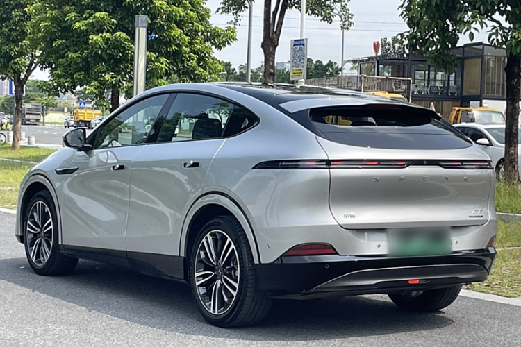 小鹏G6 2023款 700 四驱性能 Max车身外观6004