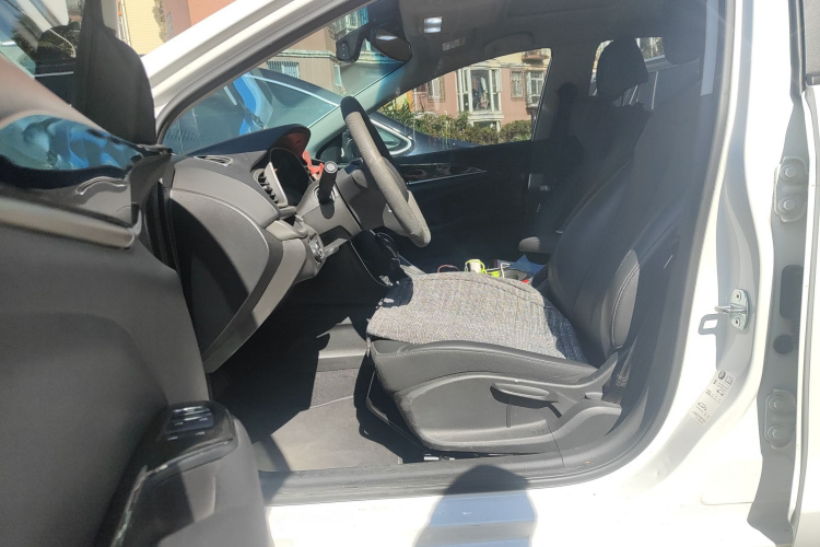 别克 英朗 2021款 改款 1.3T 自动轻混动精英型中控内饰20