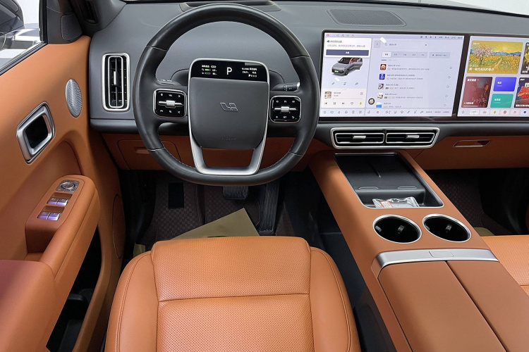理想汽车 理想L9 2022款 Max中控内饰7004