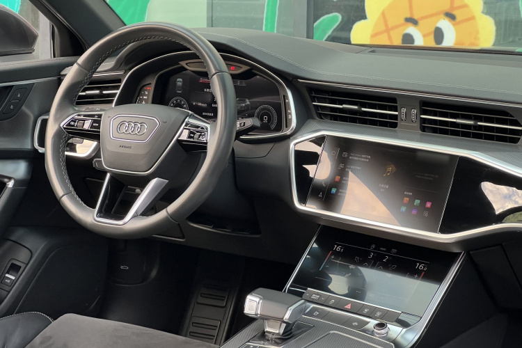 奥迪A6L 2021款 45 TFSI 臻选动感型中控内饰7007