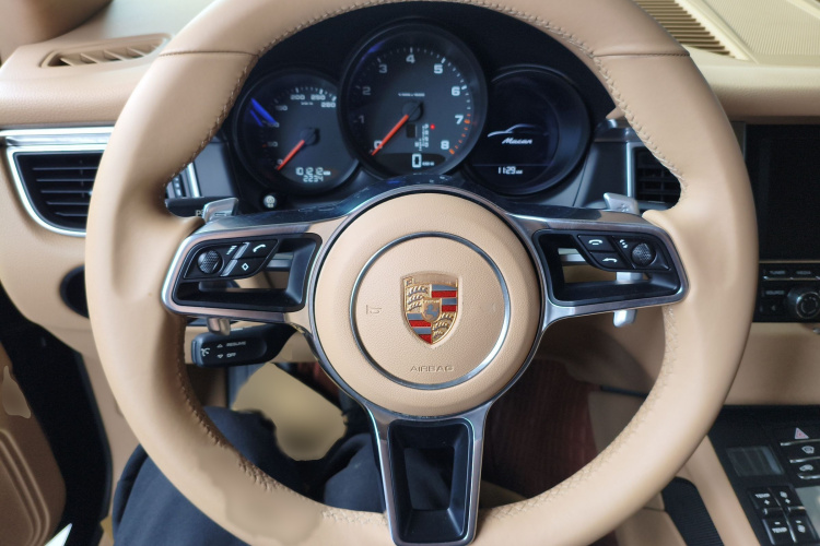 保时捷 2014款 Macan 2.0T中控内饰13