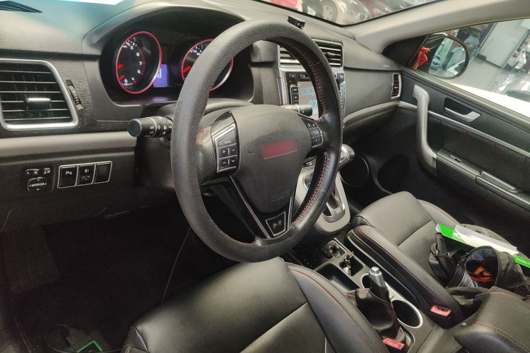 哈弗H6 2015款 运动版 1.5T 自动两驱豪华型中控内饰13