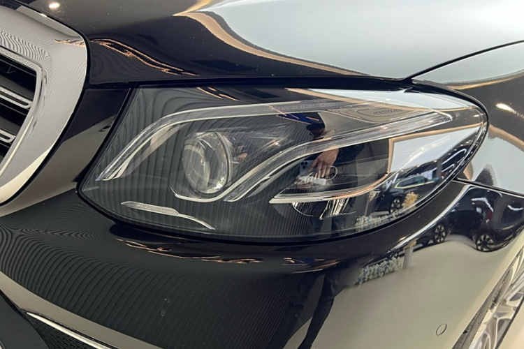 奔驰E级 2019款 E 350 L 4MATIC车身外观6003