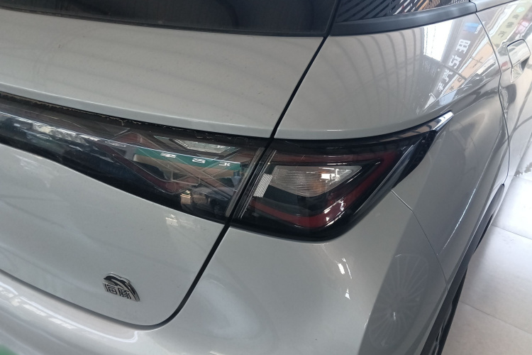 比亚迪 海豚 2021款 405km 自由版车身外观6006