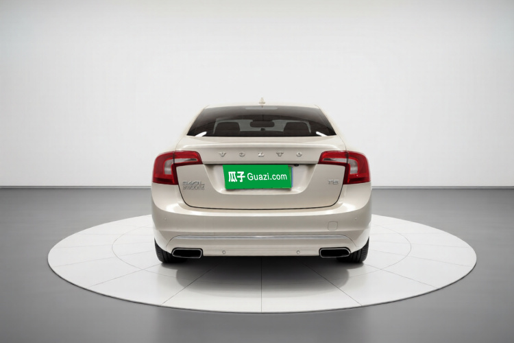 沃尔沃S60 2019款 S60L 改款 T5 智驭菁英版车身外观6