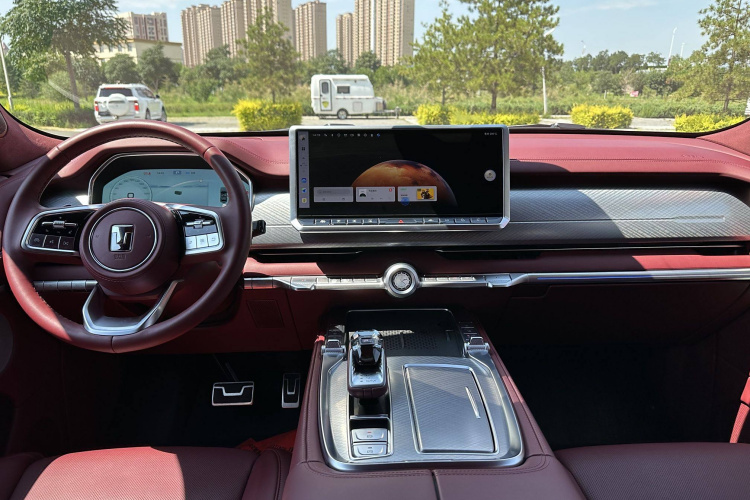 坦克700新能源 2024款 Hi4-T 极境版中控内饰7004