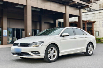 大众 凌渡 2015款 330TSI DSG舒适版