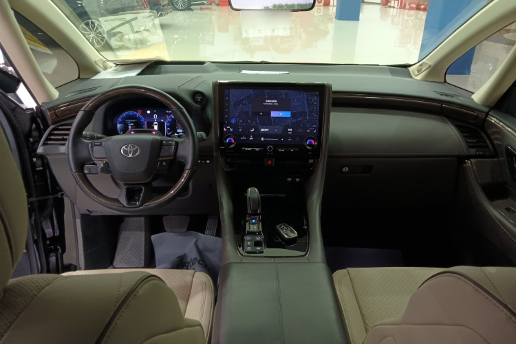 丰田 埃尔法 2024款 双擎 2.5L 臻享版中控内饰12