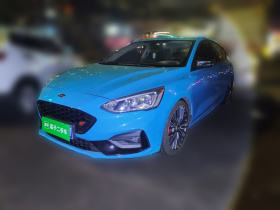 福特 福克斯 2019款 两厢 1.5L 手动锋跃型 国V