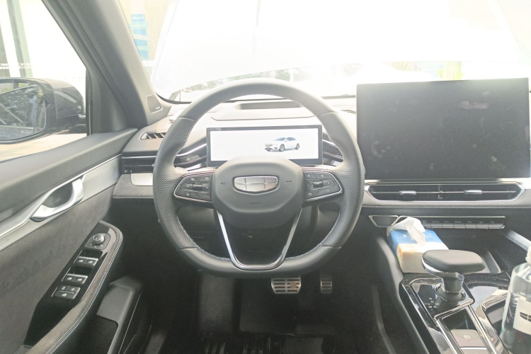 吉利汽车 星瑞 2025款 东方曜 2.0TD 望月版局部细节13