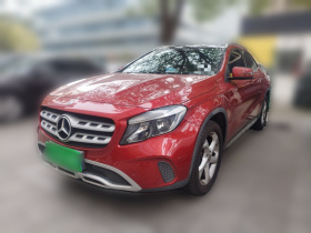 奔驰GLA 2018款 GLA 200 动感型