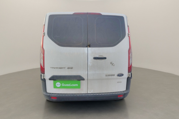 福特 全顺 2020款 2.0T汽油自动多功能商用车中轴低顶双开尾门国VI车身外观6