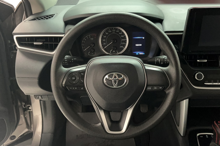 丰田 锋兰达 2022款 2.0L CVT精英版局部细节13