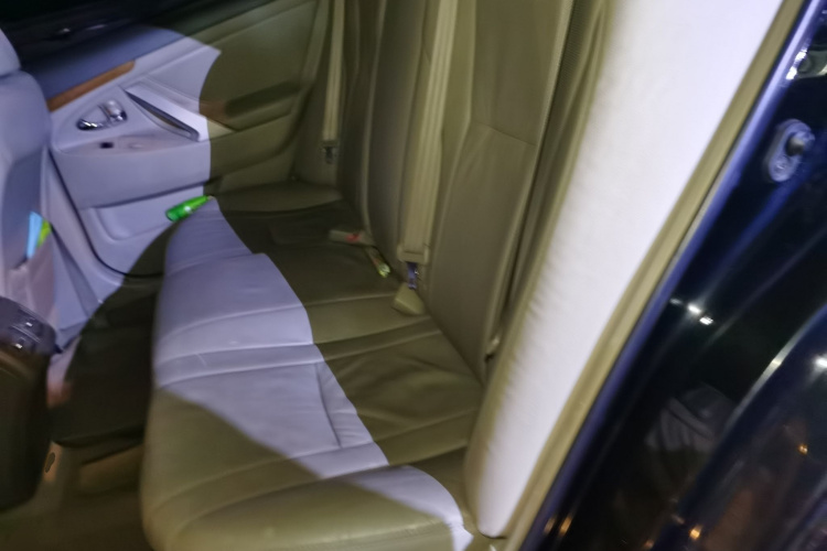 丰田 凯美瑞 2010款 200G 经典版中控内饰7004