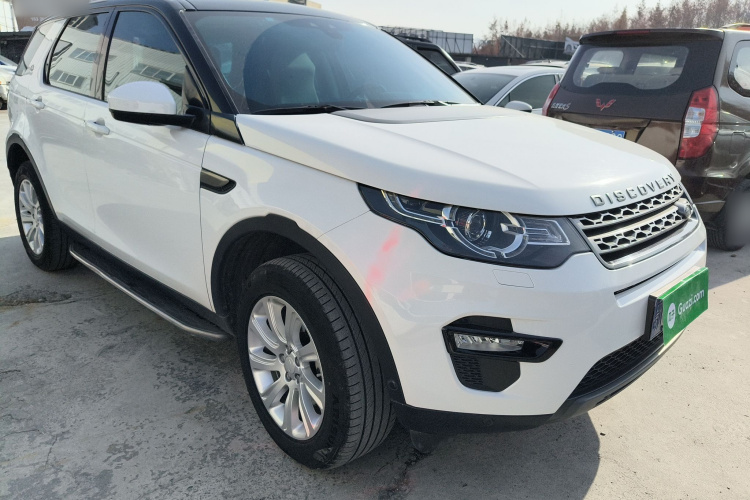 路虎 发现神行 2018款 240PS SE版车身外观3