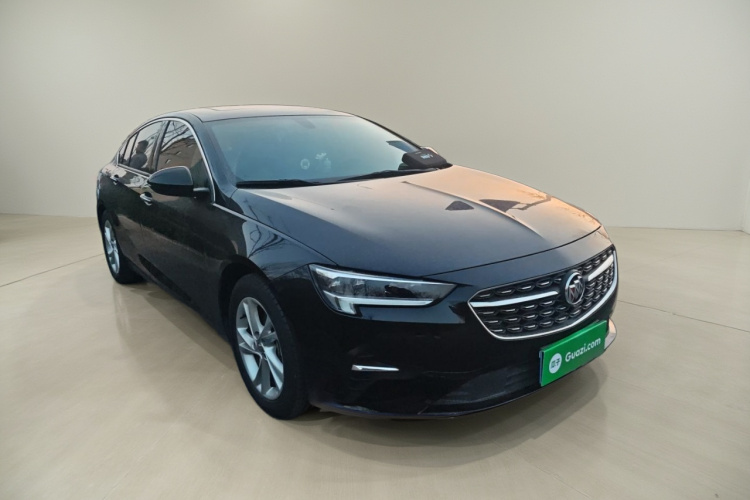 别克 君威 2023款 552T 智享型车身外观3