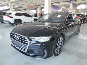 奥迪A6L 2021款 55 TFSI quattro 尊享动感型