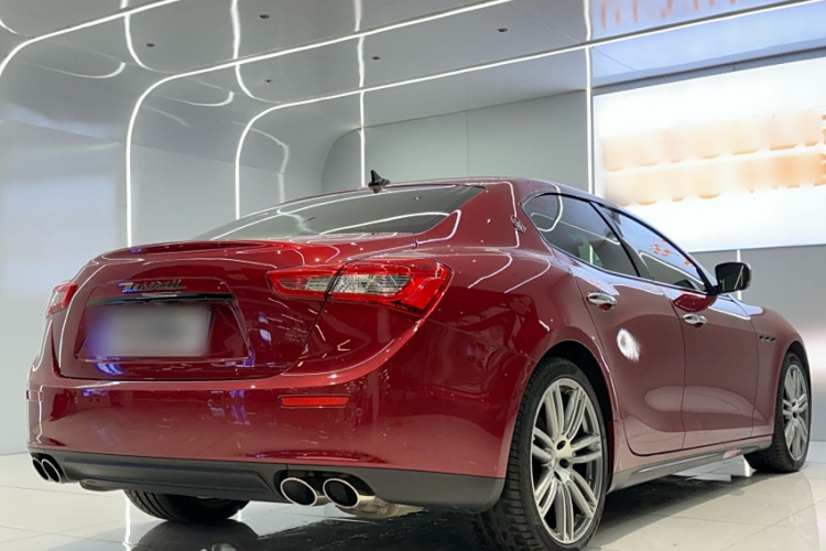 玛莎拉蒂 Ghibli 2014款 3.0T 标准版车身外观6004