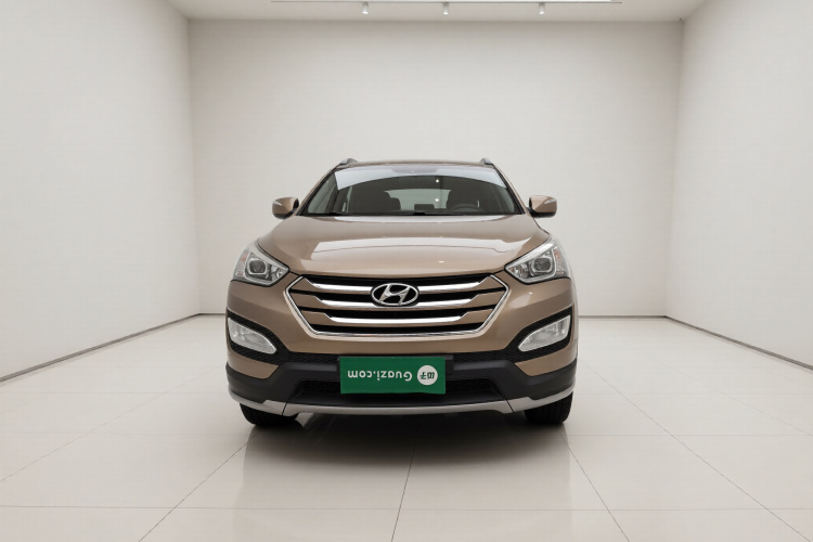 现代 胜达经典 2013款 3.0L 四驱舒适导航版 7座 欧IV车身外观2