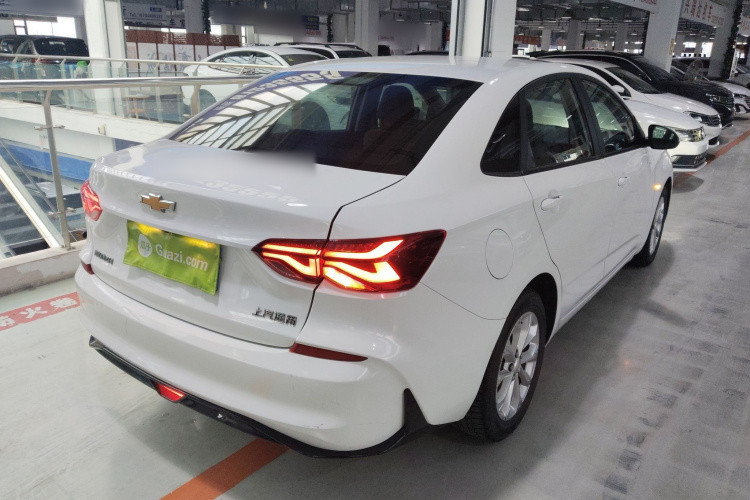 雪佛兰 科鲁泽 2023款 1.5L 双离合乐享版车身外观7