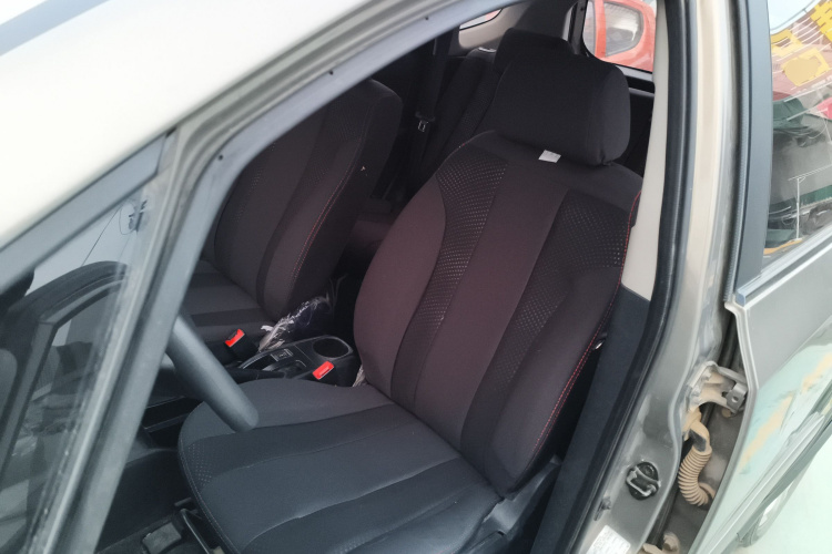 长安CX20 2014款 1.4L 手动运动版 国V中控内饰19