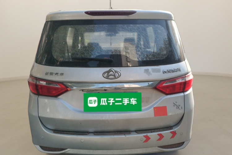 长安凯程 长安欧尚A600 2016款 1.5L 手动豪华型7座车身外观6