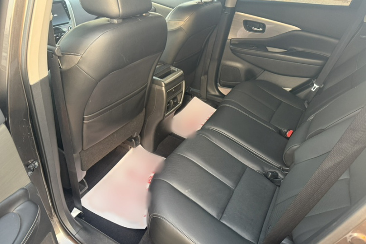 日产 楼兰 2019款 2.5L XL 两驱智联豪华版 国VI中控内饰7010