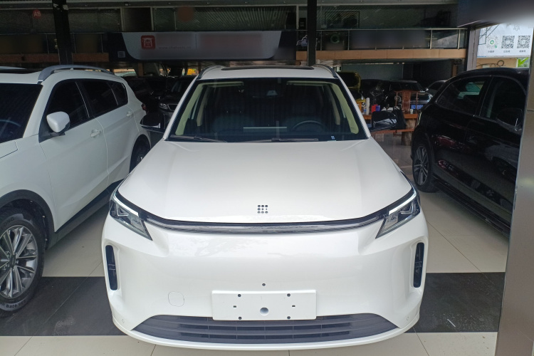 蓝电E5 PLUS 2025款 165km 长续航版PLUS 7座车身外观6001