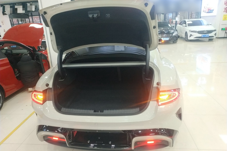 小米汽车 小米SU7 2024款 四驱超长续航高阶智驾Max版局部细节23