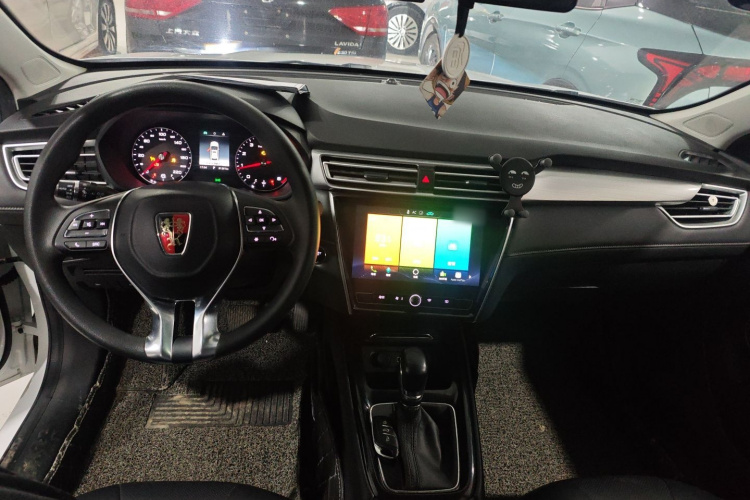 荣威i5 2019款 1.5L 自动4G互联领豪旗舰版中控内饰12