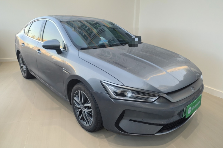 比亚迪 秦PLUS 2021款 EV 500KM 尊贵型车身外观3