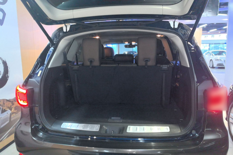 英菲尼迪QX60(进口) 2016款 2.5 S/C Hybrid 两驱卓越版 国V机舱底盘23