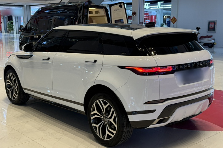 路虎 揽胜极光 2021款 极光L 249PS R-Dynamic S 性能版车身外观6001