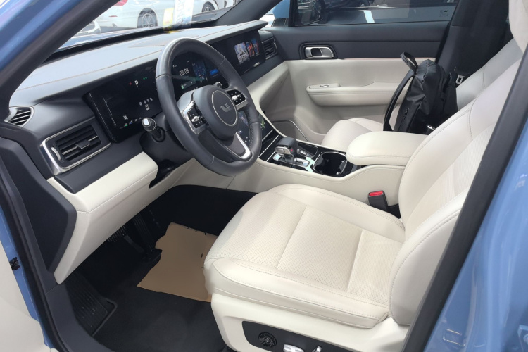理想汽车 理想ONE 2021款 增程6座版中控内饰19