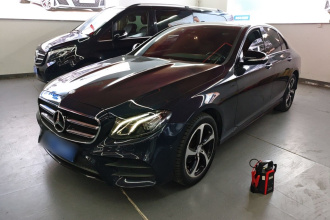 奔驰E级 2017款 E 200 运动型