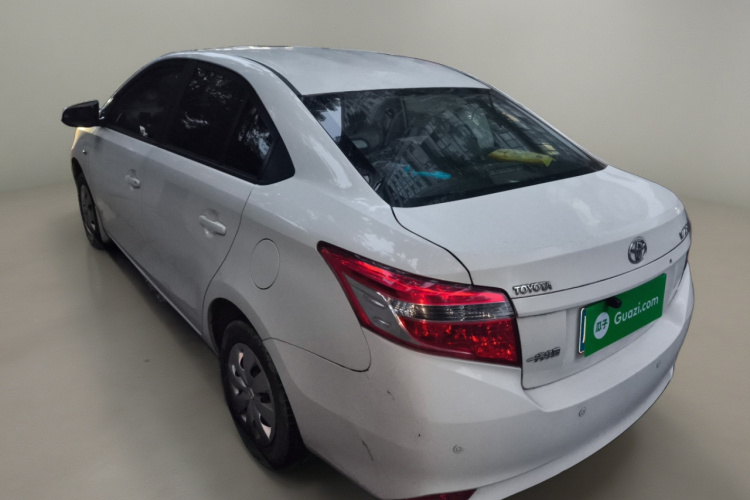 丰田 威驰 2014款 1.3L 手动型尚版车身外观5
