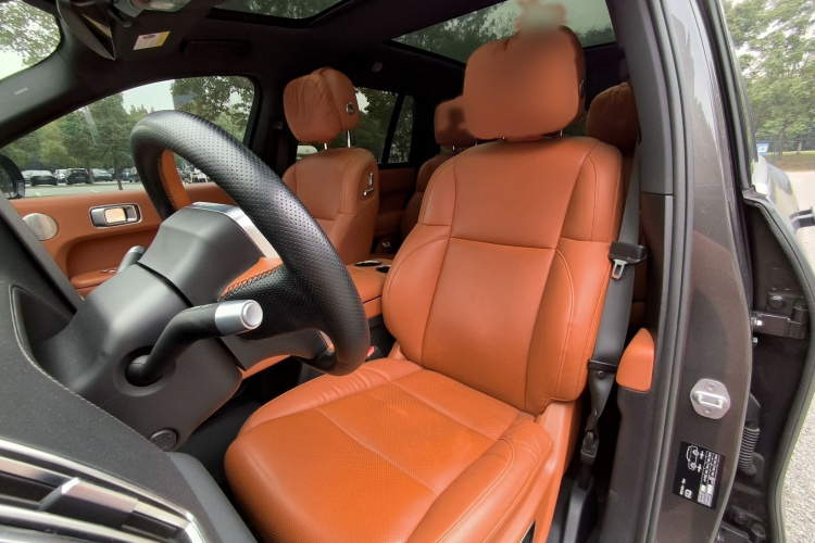 理想汽车 理想L8 2023款 Pro中控内饰7005