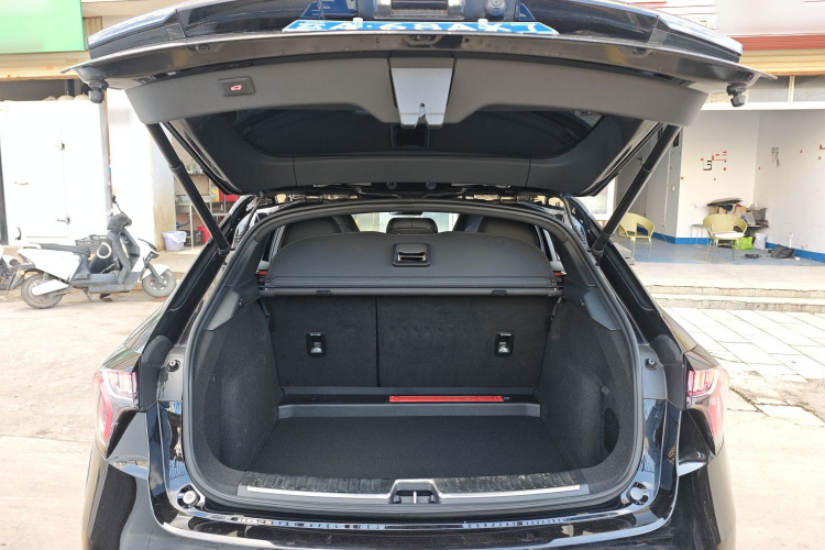 领克02 Hatchback 2022款 2.0TD Pro局部细节23