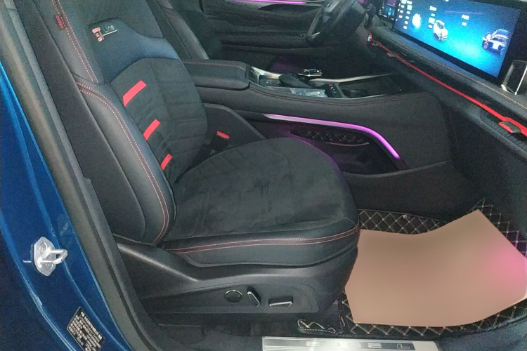 福特 2023款 锐界L 2.0T EcoBoost E混动四驱七座 STLine局部细节41