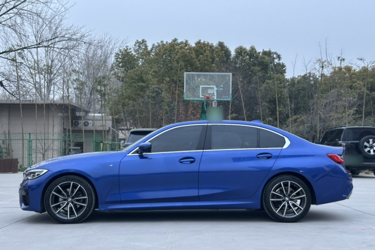宝马3系 2020款 320Li M运动套装车身外观6007