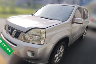 日产 奇骏 2010款 2.5L CVT豪华版 4WD