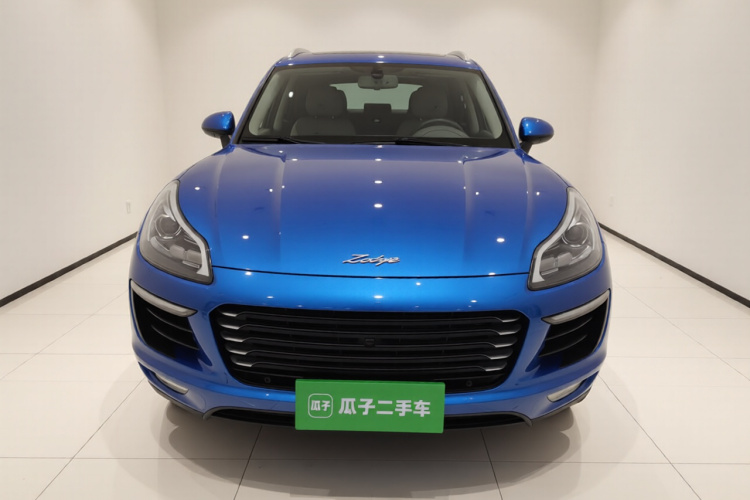 众泰SR9 2017款 2.0T 自动极致之梦版车身外观2