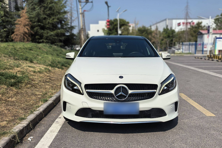 奔驰A级(进口) 2017款 改款 A 200 动感型车身外观6001