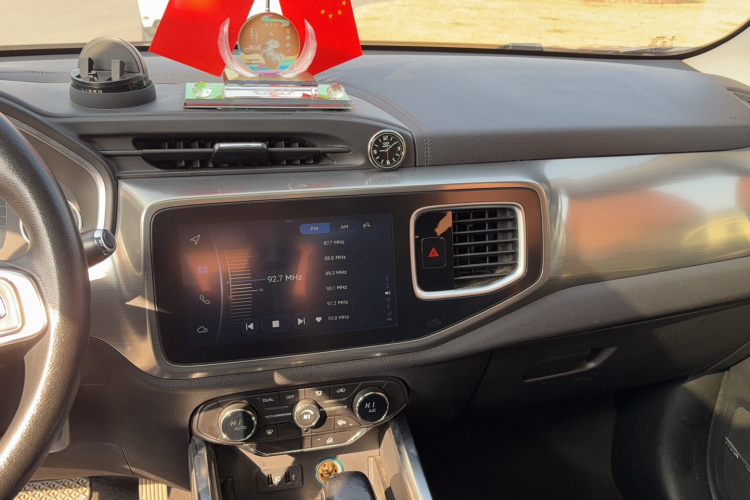 奇瑞 瑞虎8 2018款 1.5TCI 自动豪华型 5座局部细节16