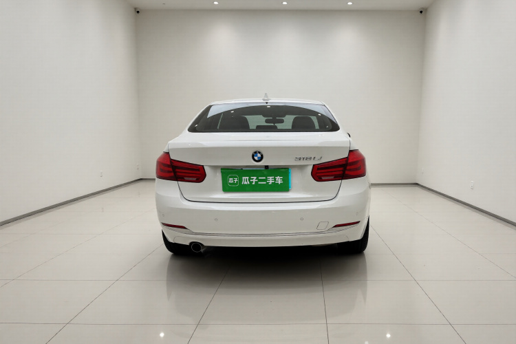 宝马3系 2017款 318Li 时尚型车身外观6