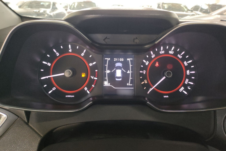 奇瑞 艾瑞泽5 2016款 1.5L 手动领锐版局部细节14